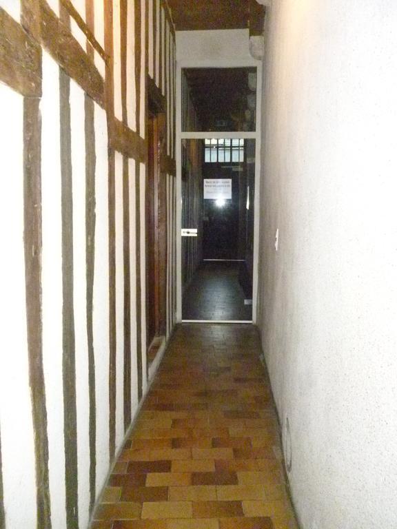 Appartement Le Nid De La Loire à Blois Chambre photo
